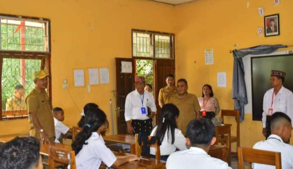 Melihat Monitoring Assesmen Akhir SMP&nbsp;Mabar