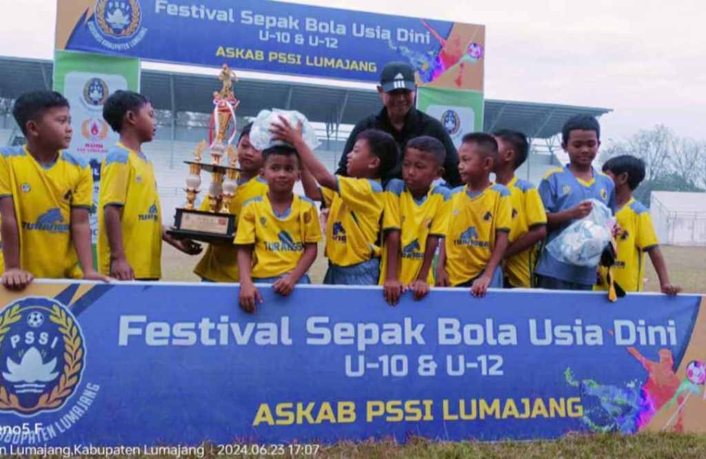 Turangga FC Juara II Festival Sepak Bola Usia Dini Askab PSSI&nbsp;Lumajang