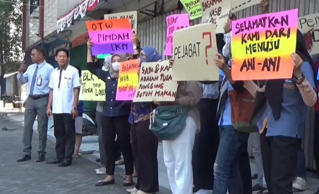 Pasca Ruko Disegel, Karyawan Ruko Simpang Tiga Jombang Minta&nbsp;Keadilan