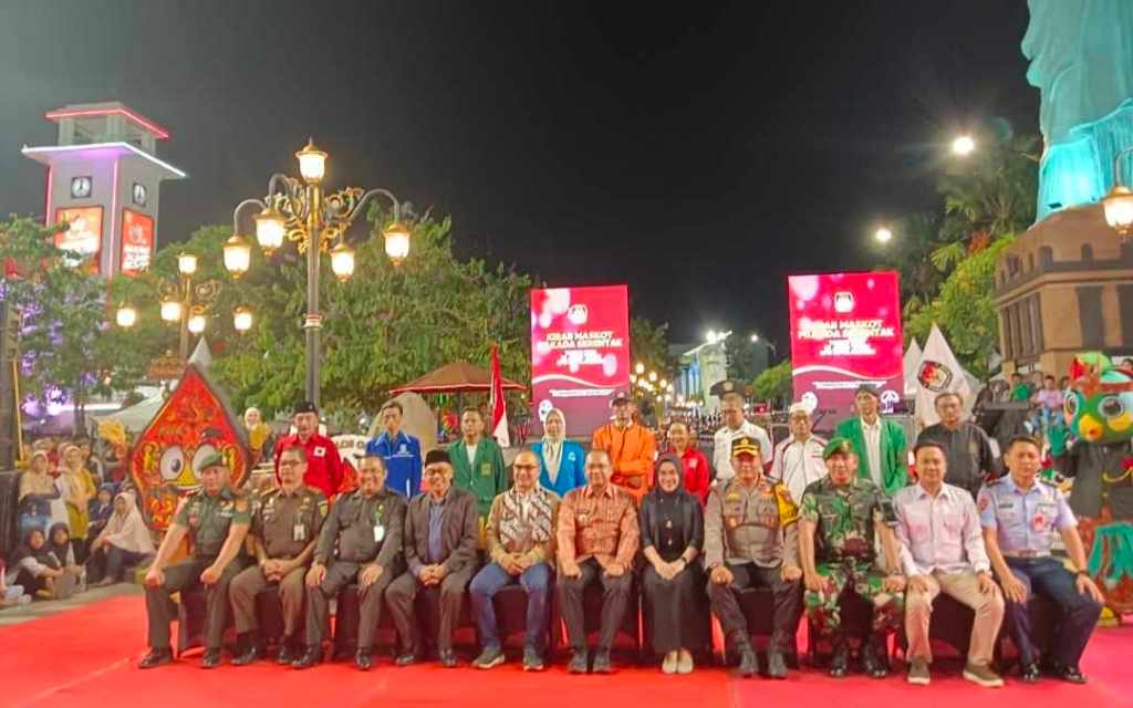 Ora Nyoblos Ora Jos, Kang Osi dan Kang Jalih Dikirab&nbsp;Bareng